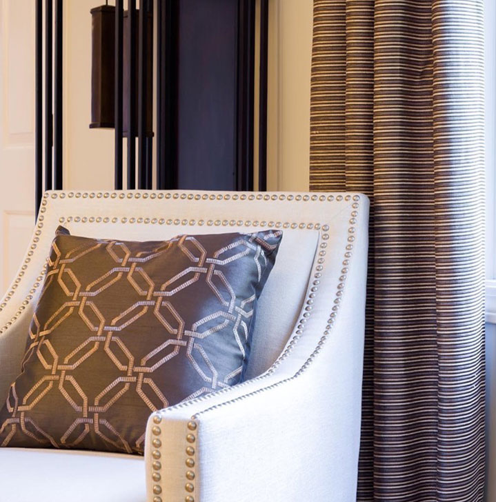 Why I Should Hire A Designer To Furnish My Space
