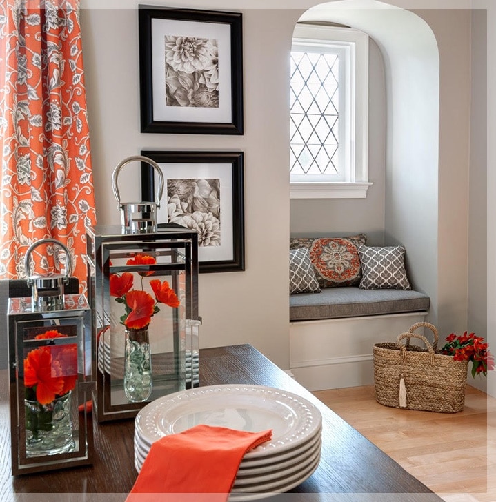 How Interior Designers Mix Fabrics