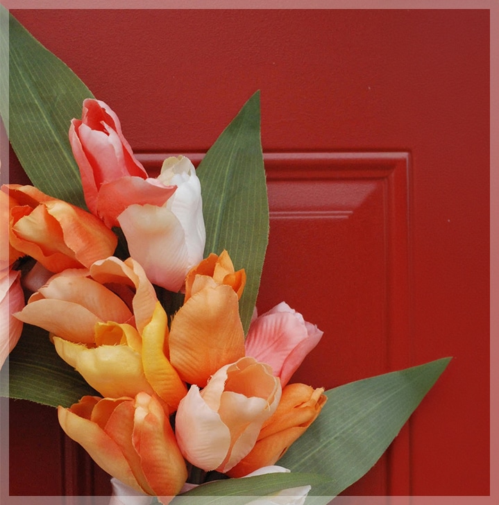 home header image - Christmas Decorating With A Classic Touch