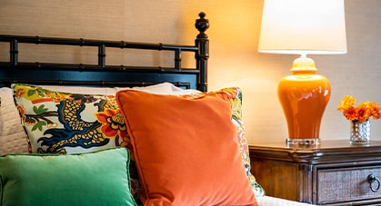 5 Designer Tips To Make Your Bedroom Appear More Spacious