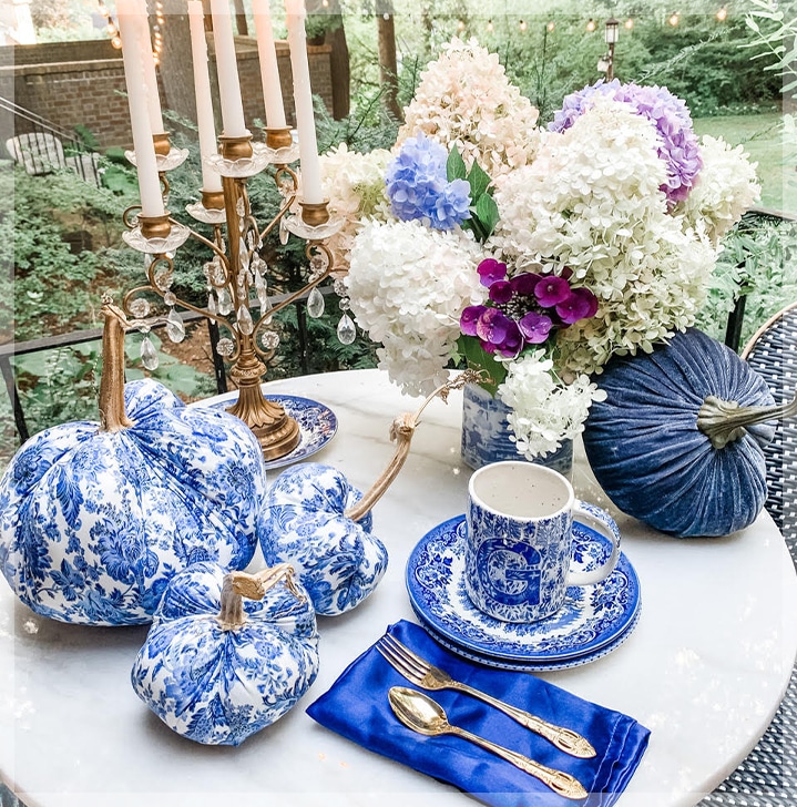 home header image - Christmas Decorating With A Classic Touch