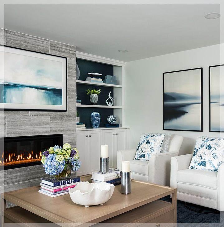 home header imageCreating a Warm, Welcoming Living Room home header image - Christmas Decorating With A Classic Touch